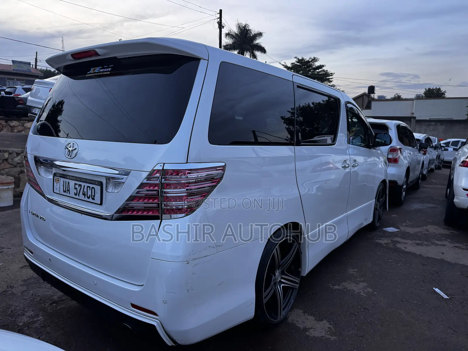 Toyota Alphard 2010 White