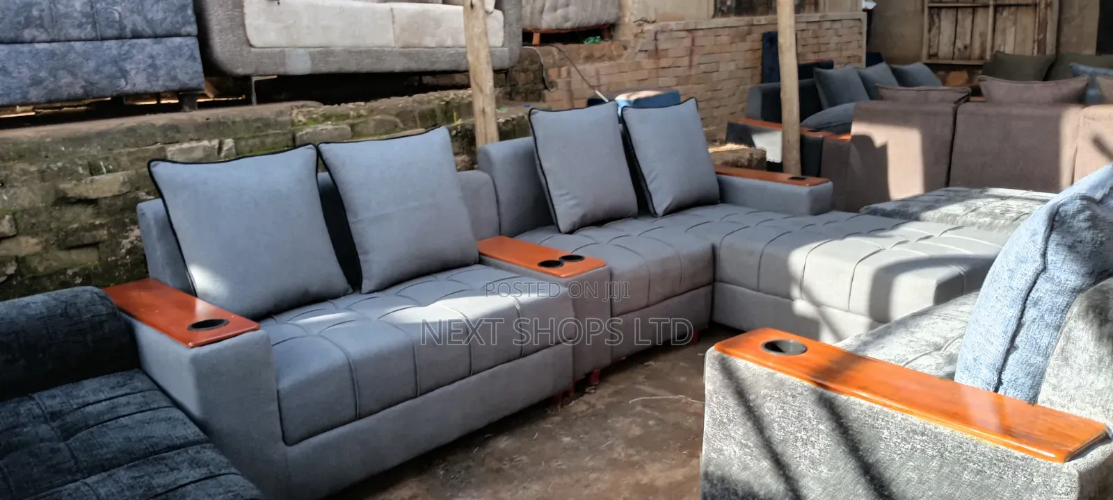 Morden Unique L Sofa /L Shape Sofa /Luxury Sofas Sets/With Cup Holder