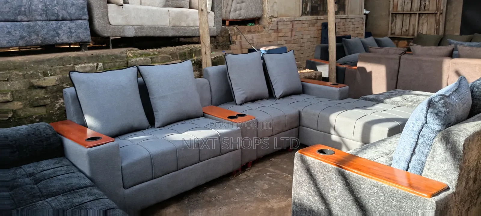 Morden Unique L Sofa /L Shape Sofa /Luxury Sofas Sets/With Cup Holder
