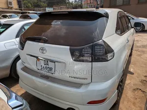 Toyota Harrier 2010 White