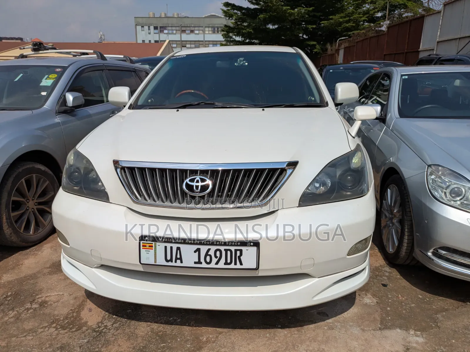 Toyota Harrier 2010 White