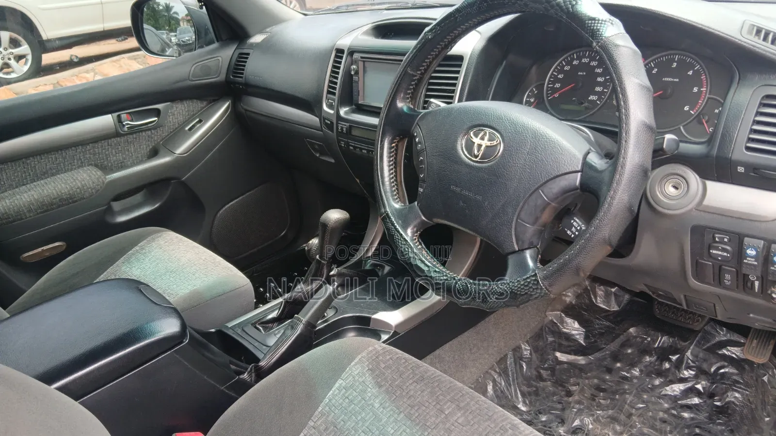 Toyota Land Cruiser Prado 2009 Gray