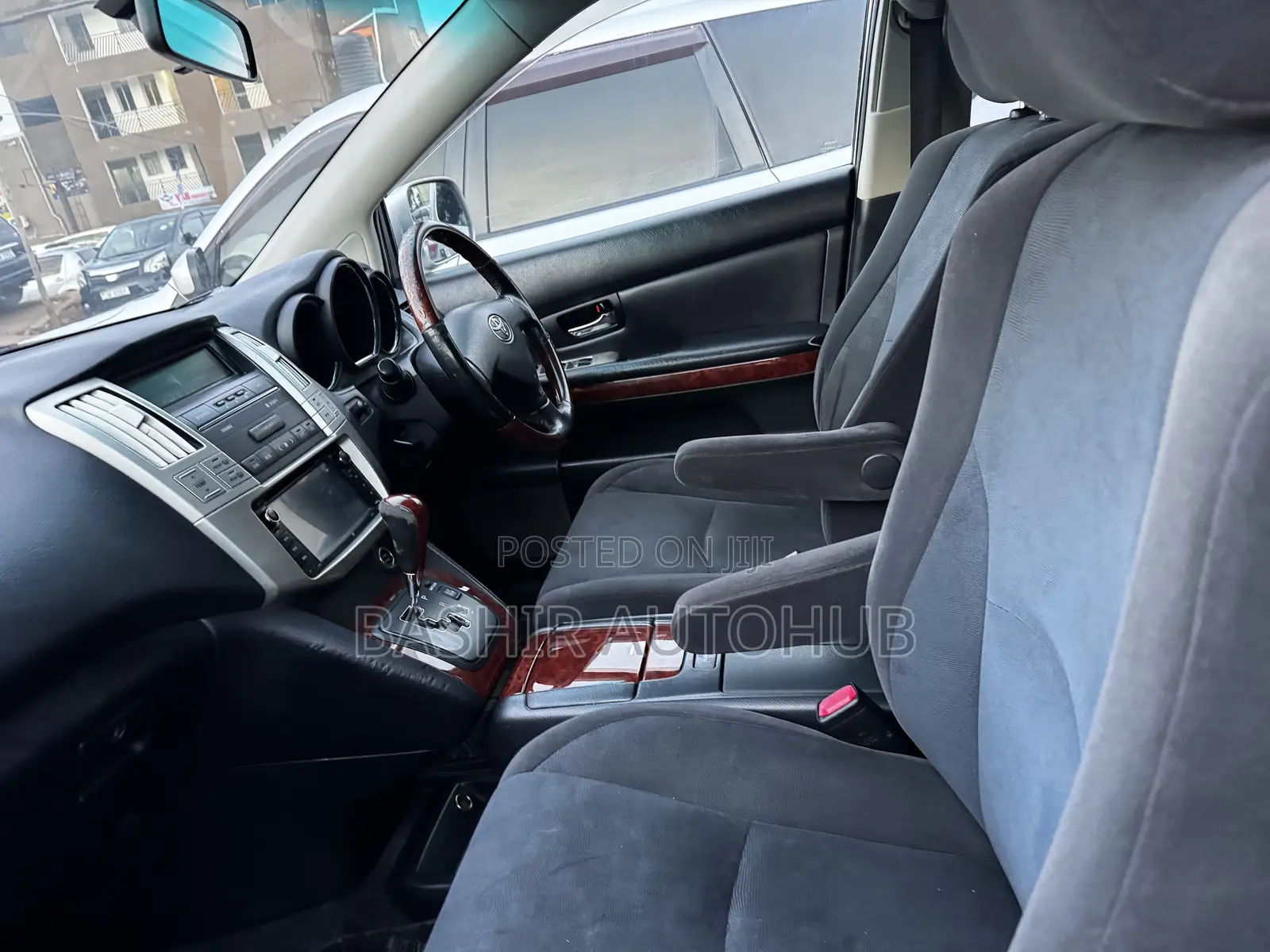 Toyota Harrier 2010 Silver