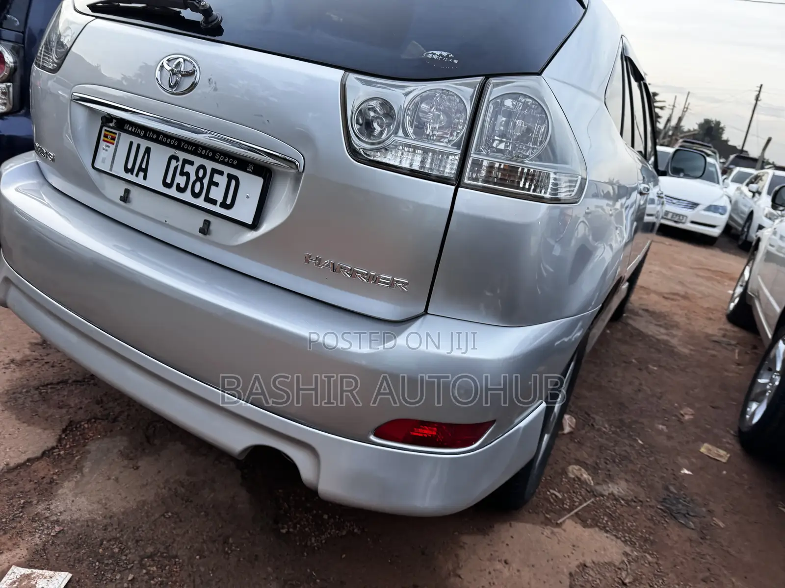 Toyota Harrier 2010 Silver