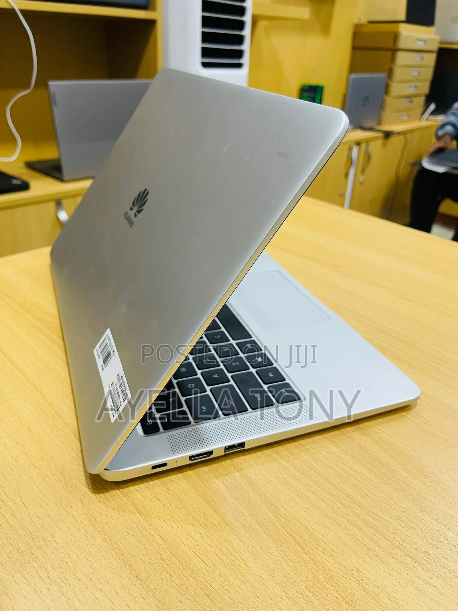 New Laptop Huawei MateBook X Pro 8GB AMD Ryzen 5 SSD 256GB