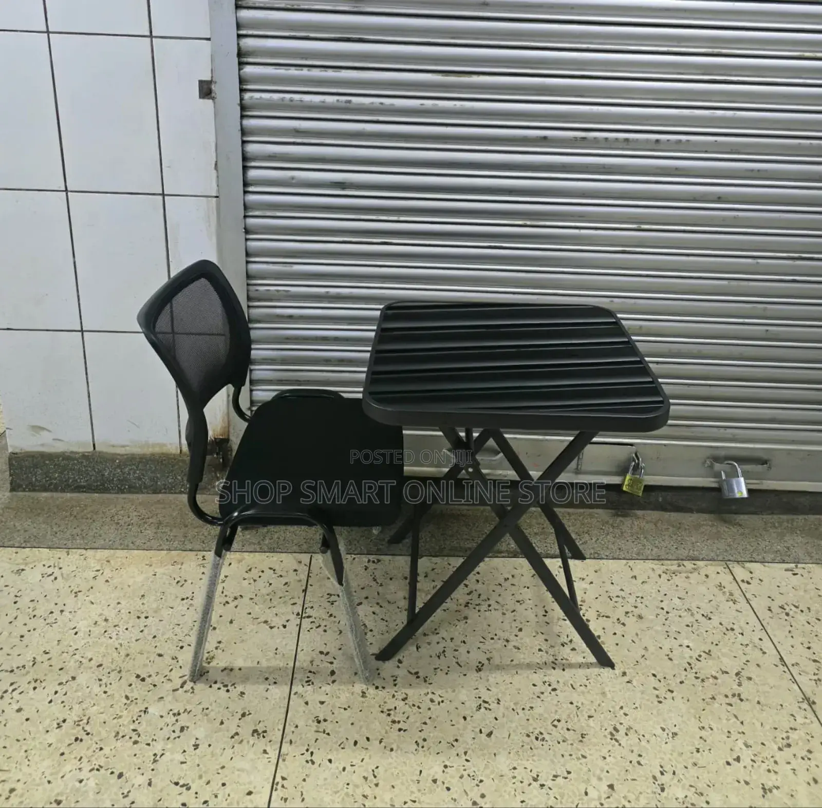 Centre Stand Study Foldable Glass Table and Chair
