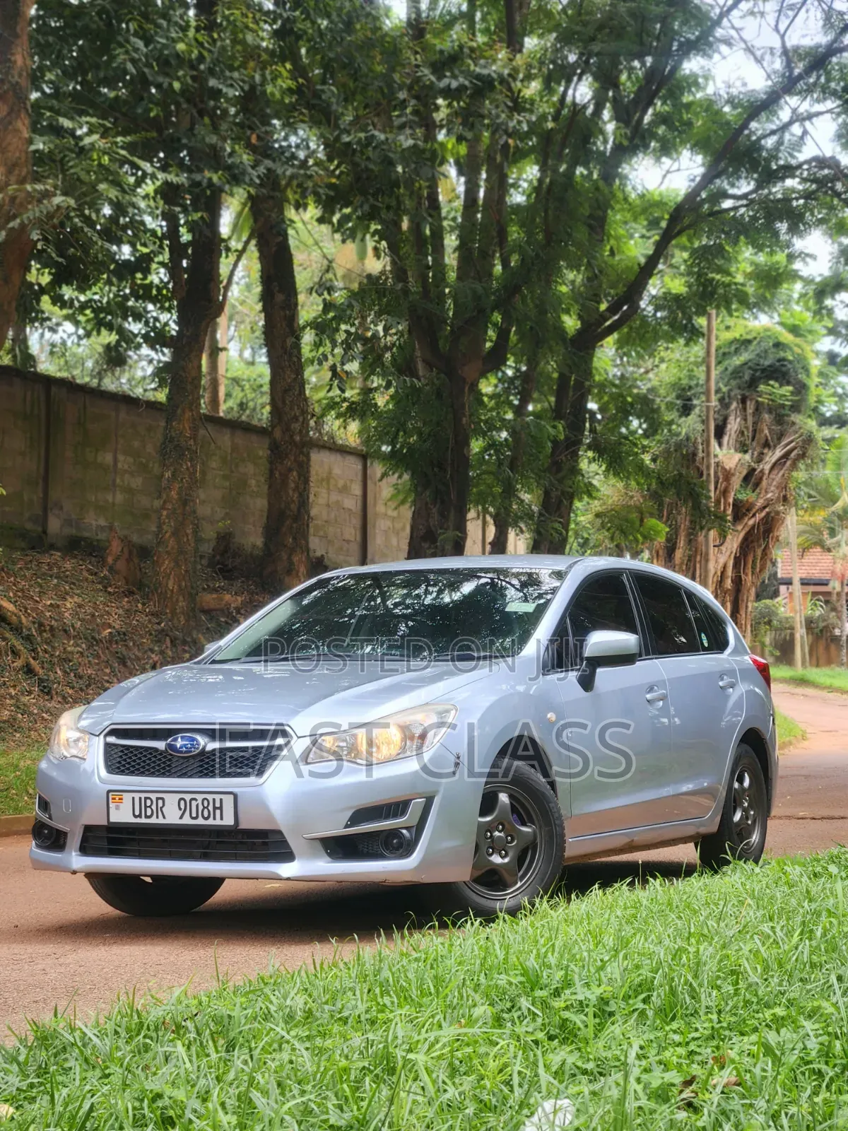 Subaru Impreza 2016 Silver