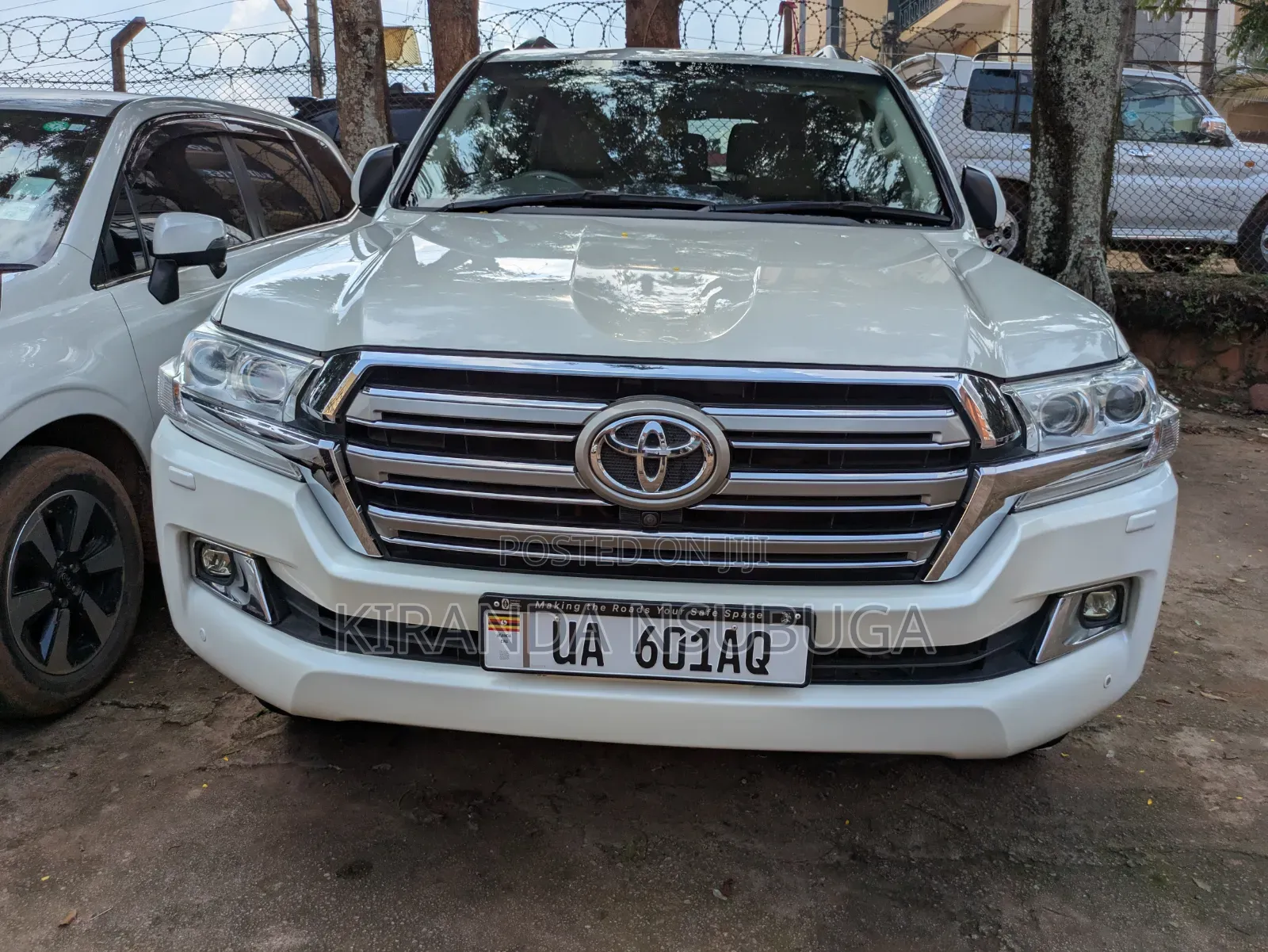 Toyota Land Cruiser Prado 2017 White