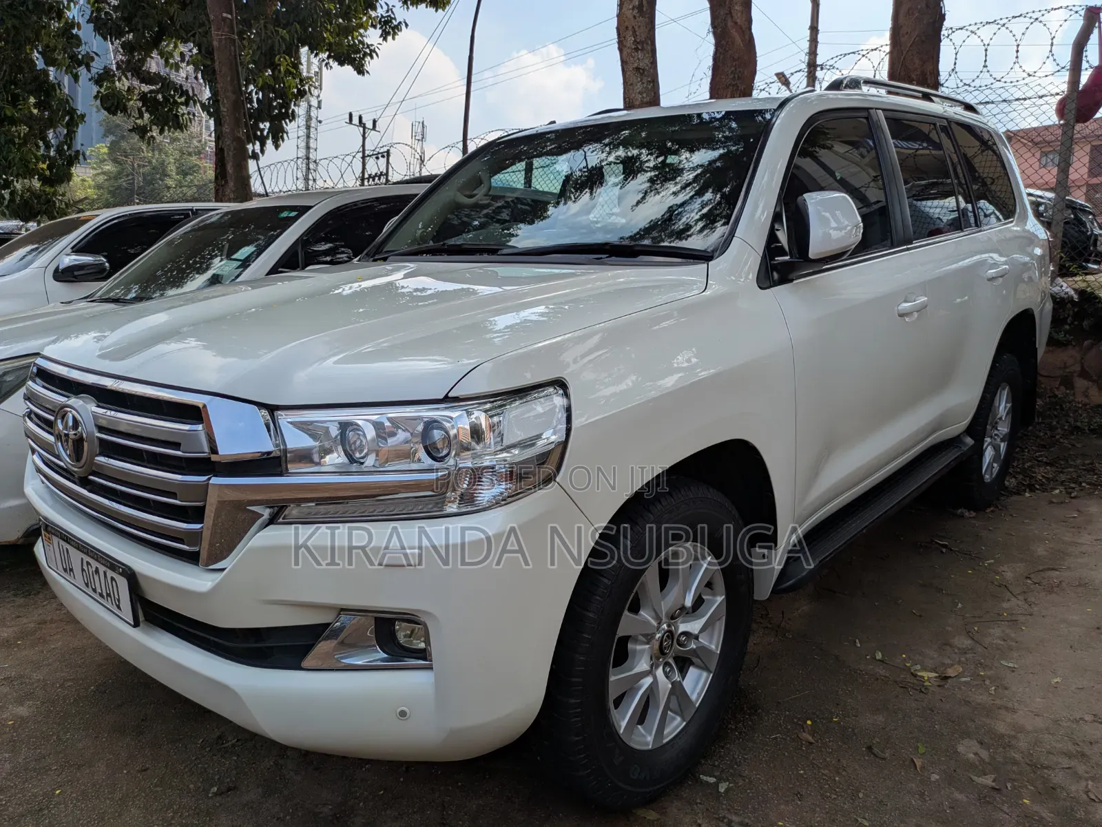 Toyota Land Cruiser Prado 2017 White