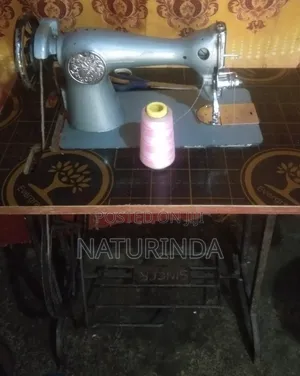 Singer Sewing Machine