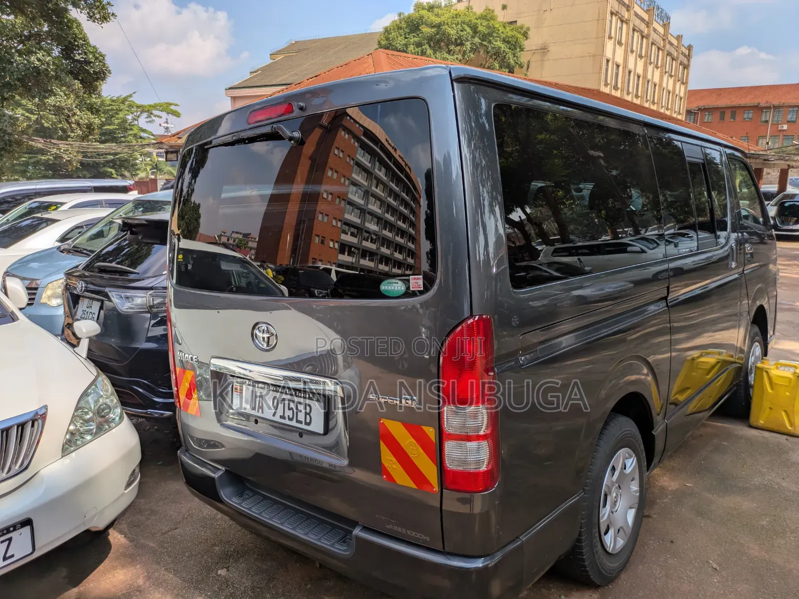Toyota HiAce 2011 Gray