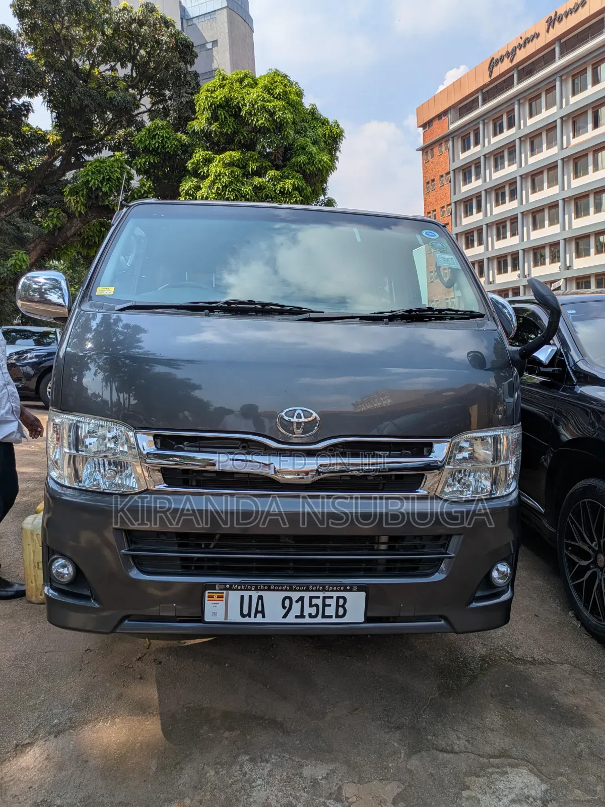 Toyota HiAce 2011 Gray