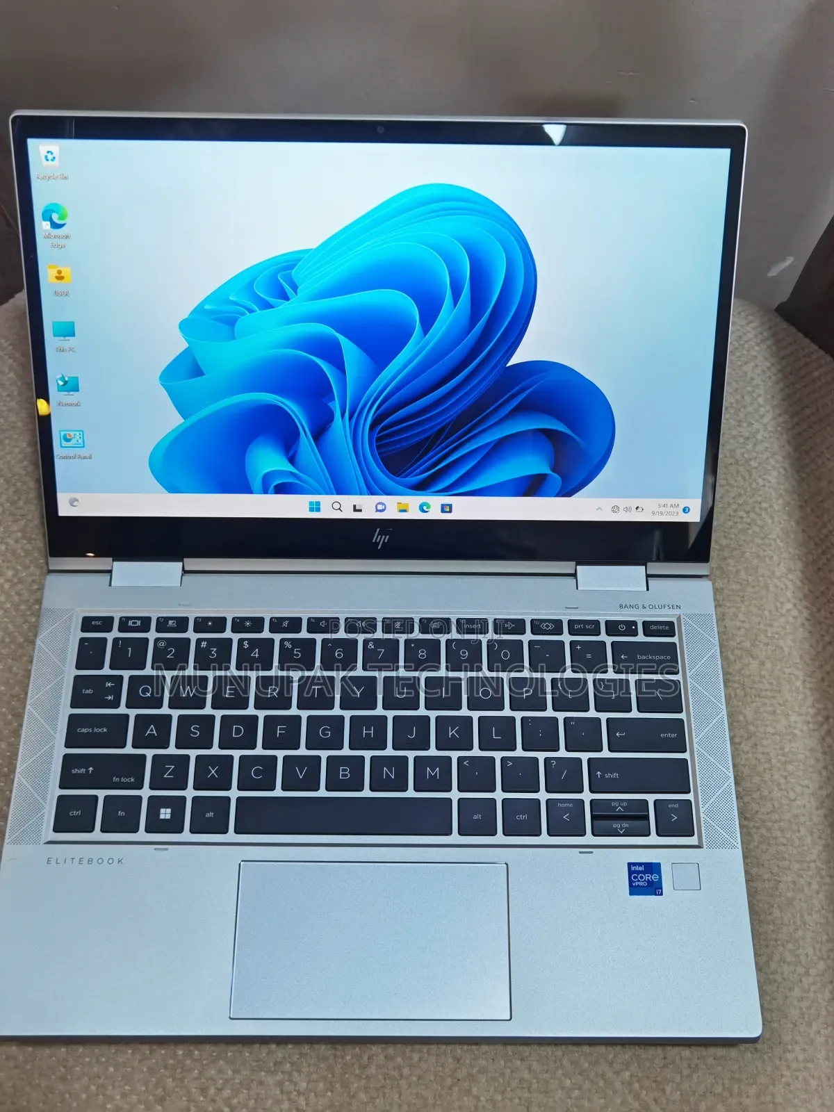 New Laptop HP EliteBook 830 G8 16GB Intel Core i7 SSD 512GB