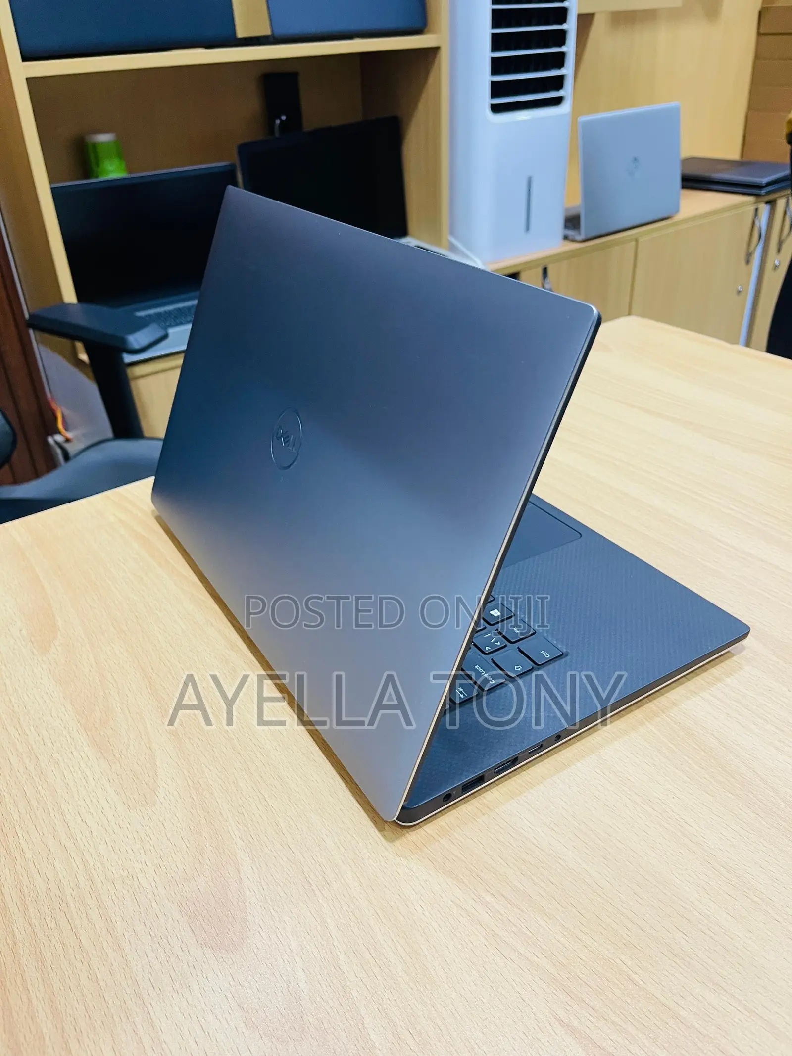 New Laptop Dell Precision 5540 16GB Intel Core i7 SSD 512GB