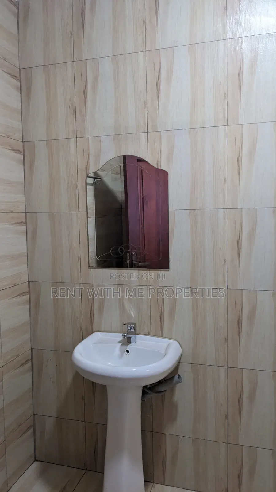 3bdrm Apartment in Gw Homes, Central Division for rent