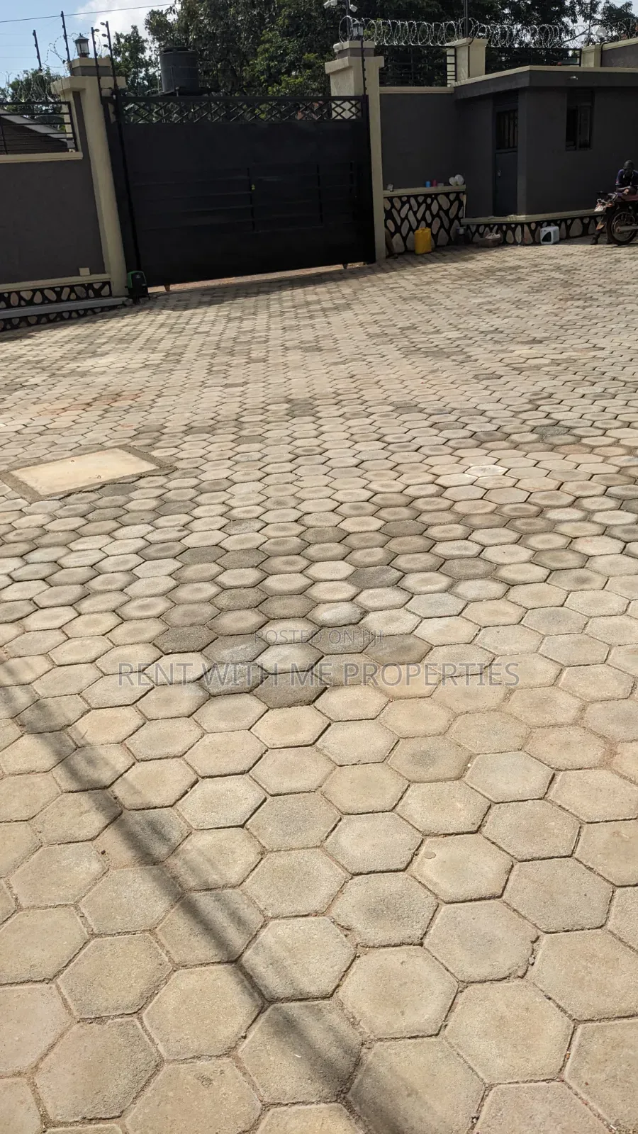 1bdrm Apartment in Von, Central Division for rent