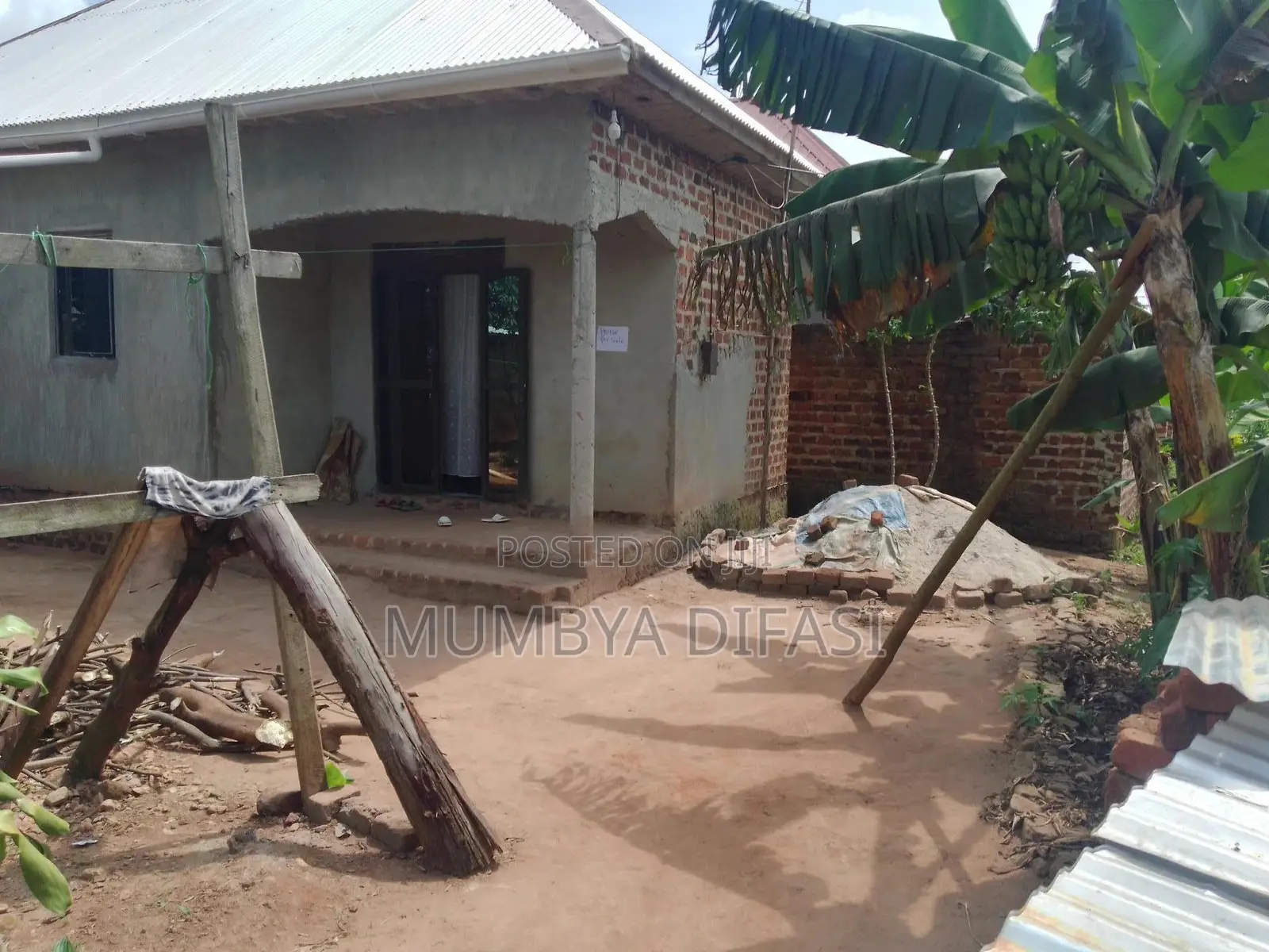 Furnished 3bdrm House in House, Nama for sale