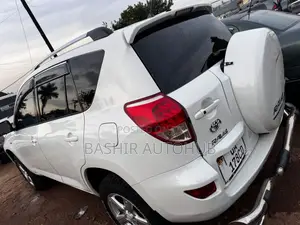 Toyota RAV4 2008 White