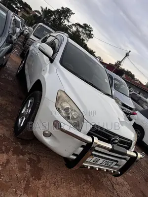 Toyota RAV4 2008 White