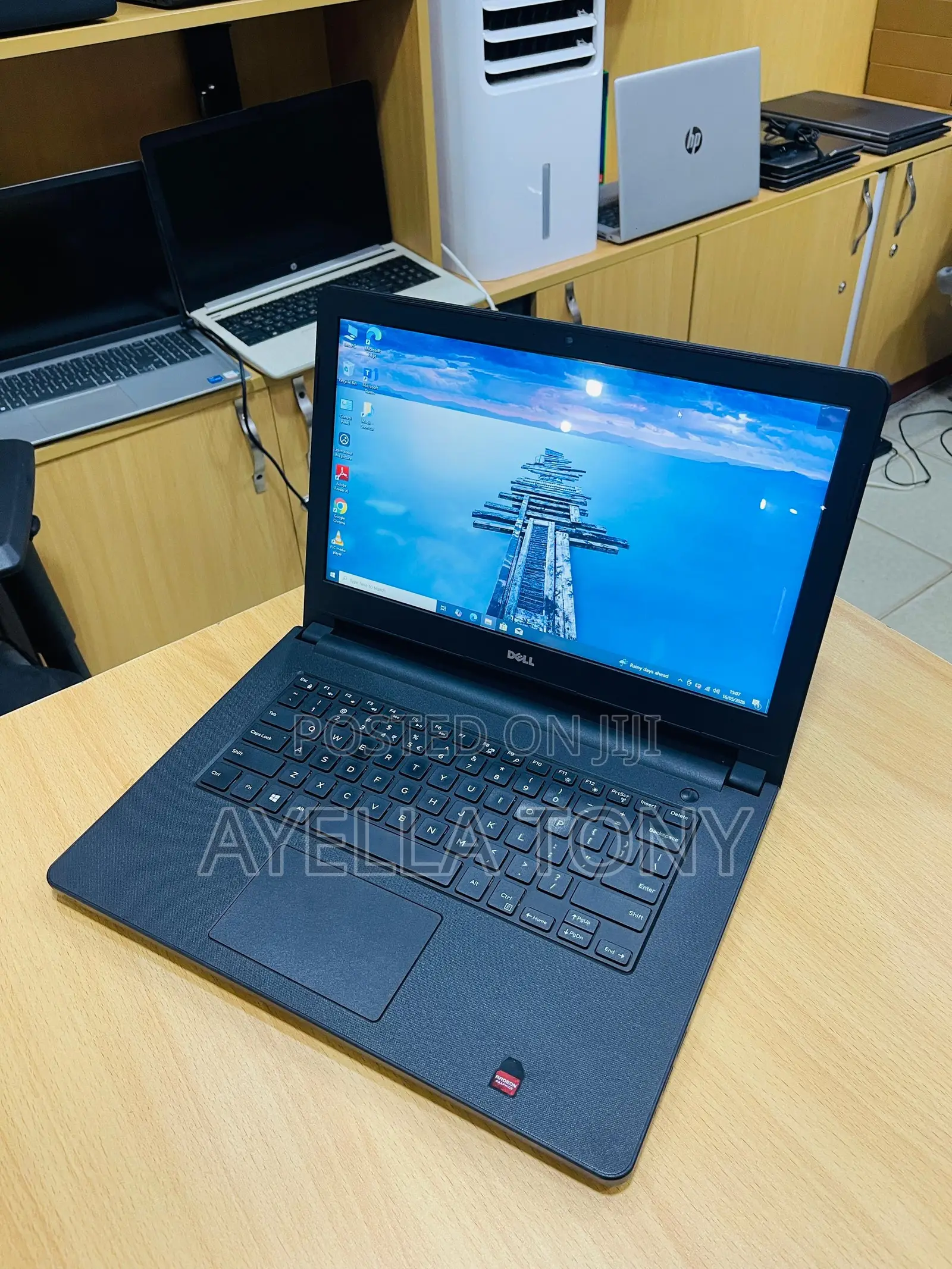 New Laptop Dell Inspiron 14 8GB Intel Core i7 SSD 256GB