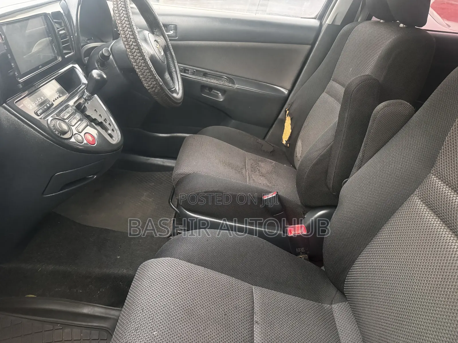 Toyota Wish 2005 Silver