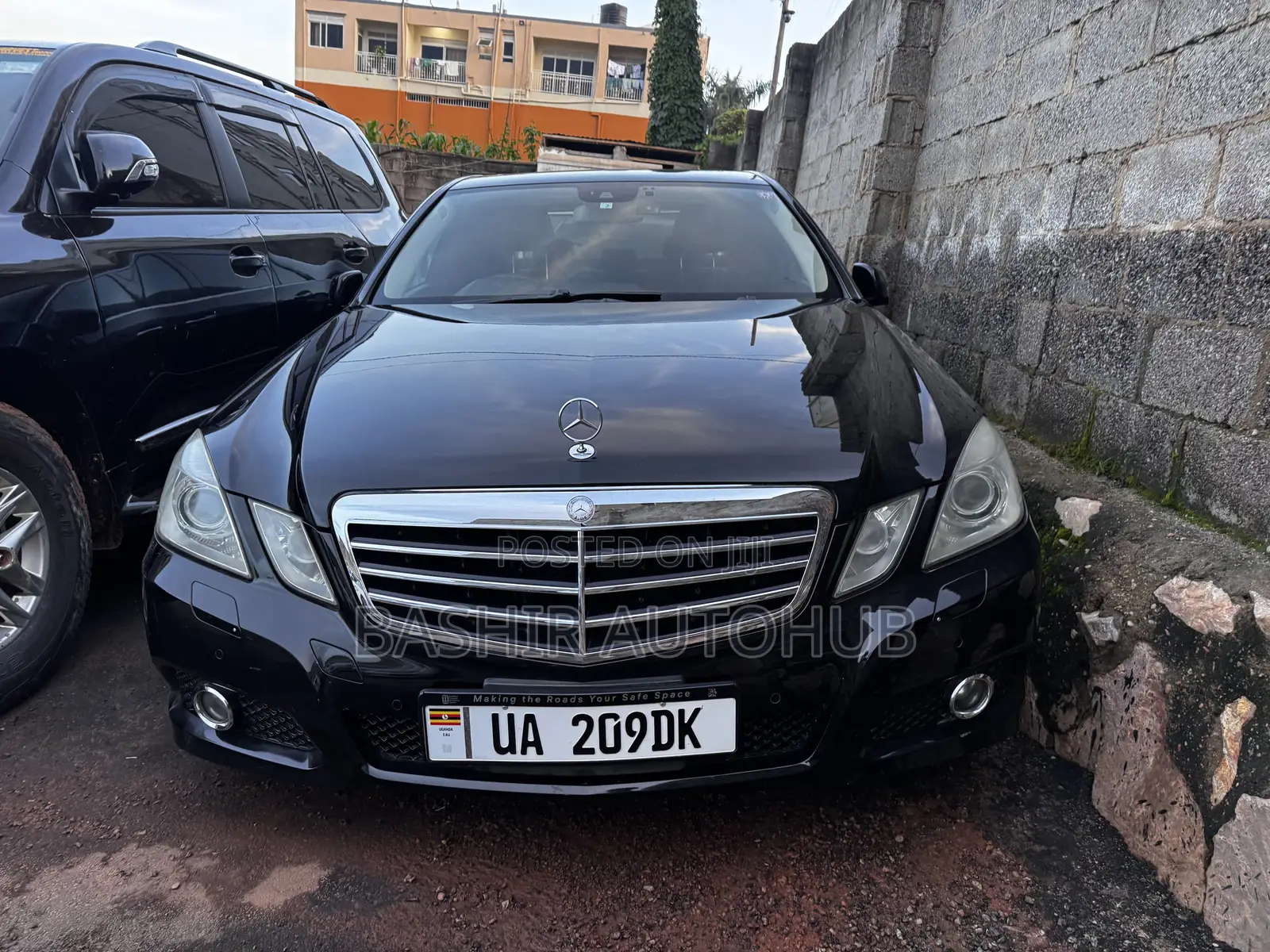 Mercedes-Benz E300 2010 Black