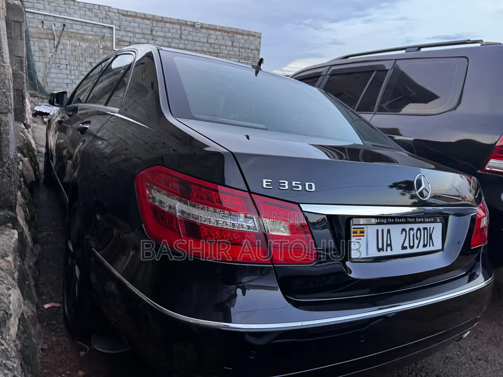 Mercedes-Benz E300 2010 Black