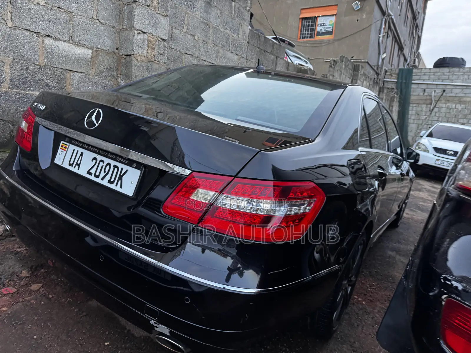 Mercedes-Benz E300 2010 Black