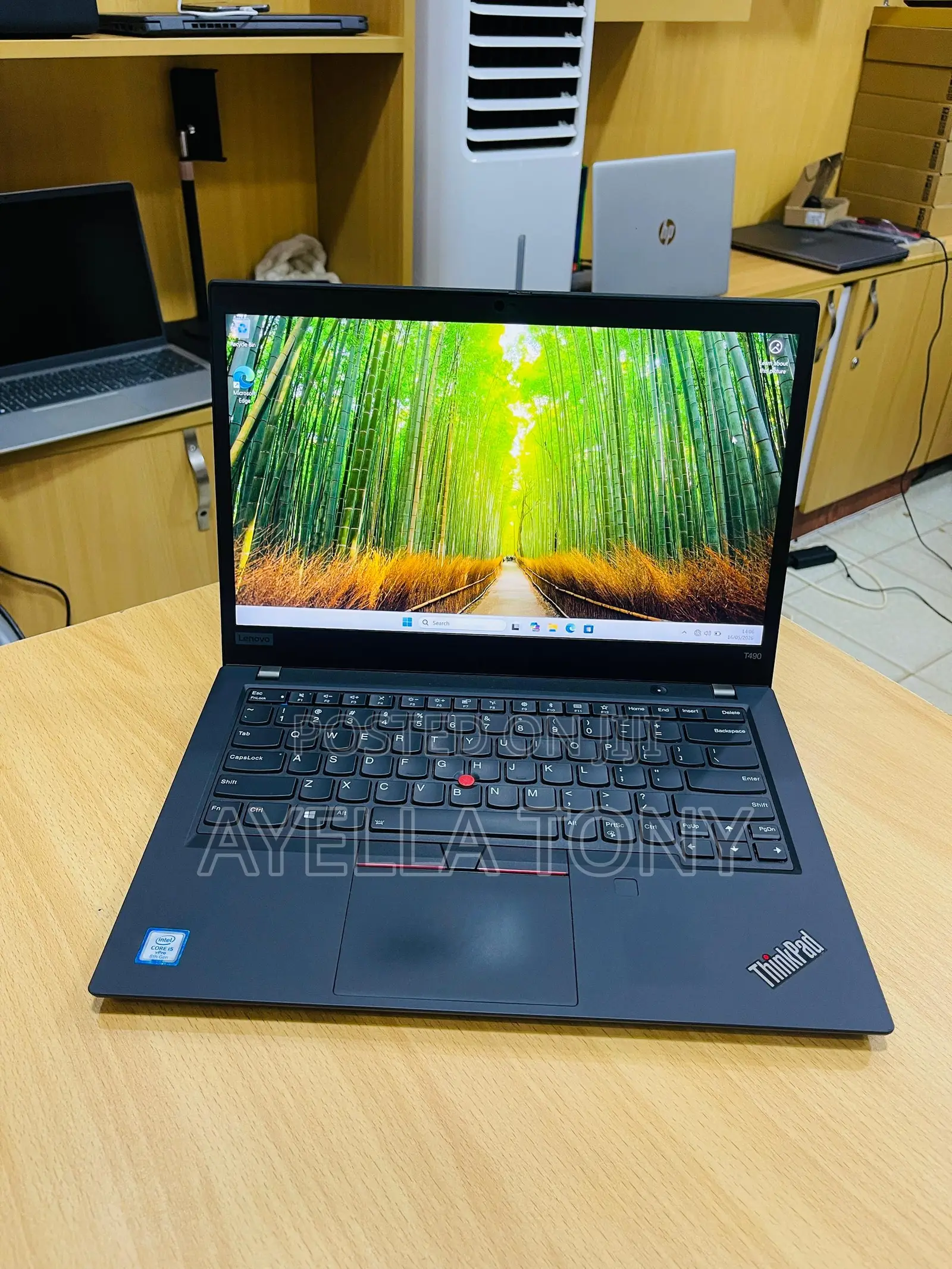 New Laptop Lenovo ThinkPad T490s 8GB Intel Core i5 SSD 256GB