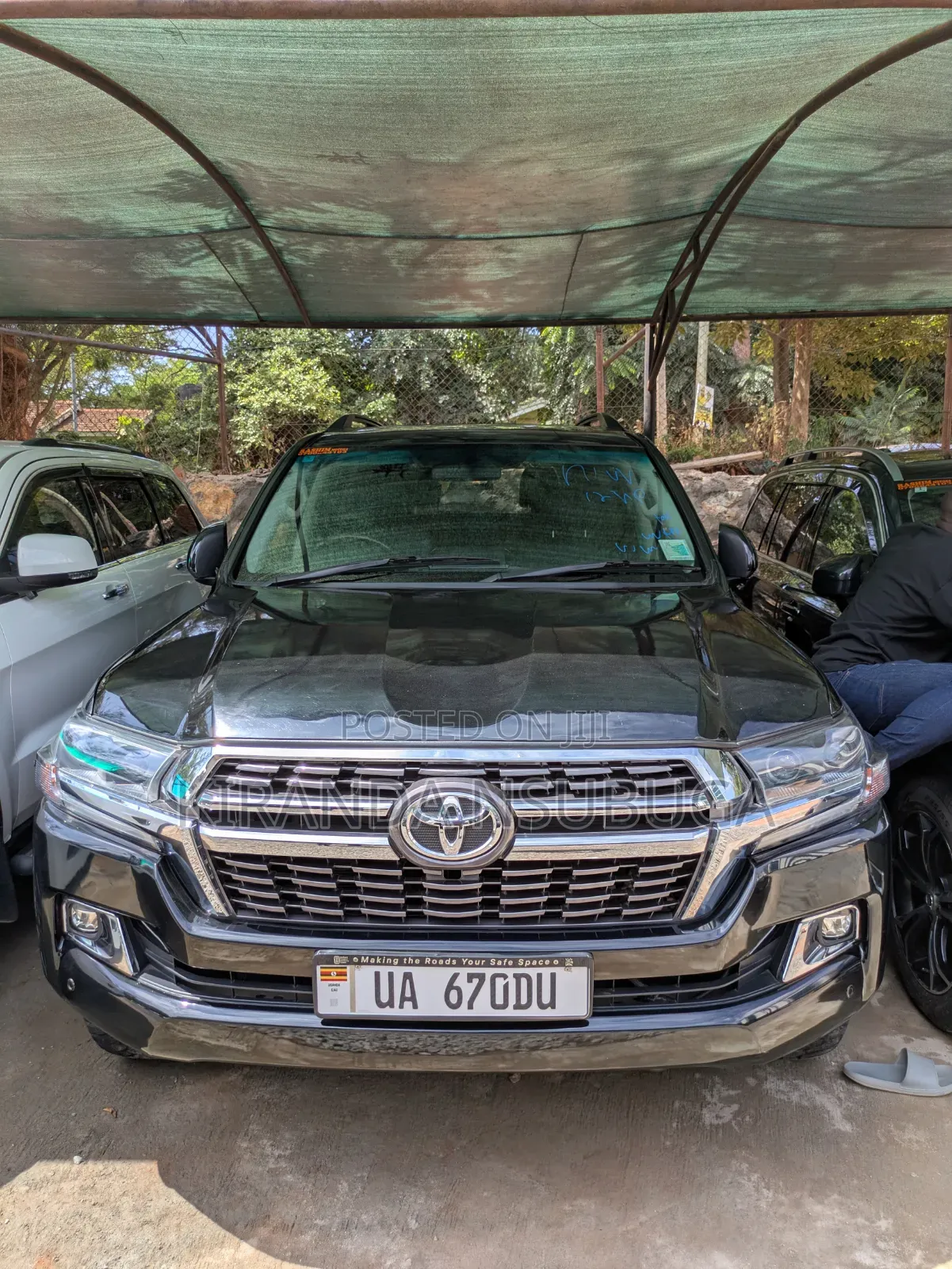 Toyota Land Cruiser Prado 2016 Black