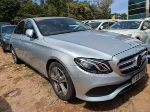 Mercedes-Benz C200 2017 Silver