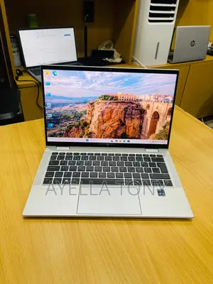 New Laptop HP EliteBook x360 1030 G8 16GB Intel Core i5 SSD 256GB