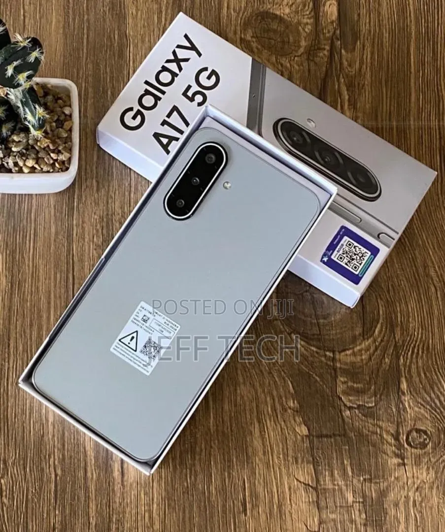 New Samsung Galaxy A17 5G 256 GB Gray