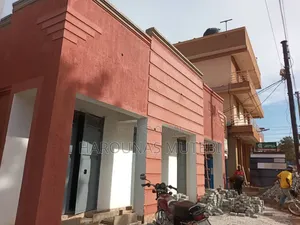 2bdrm Townhouse/Terrace in Business Shops, Nabweru for sale
