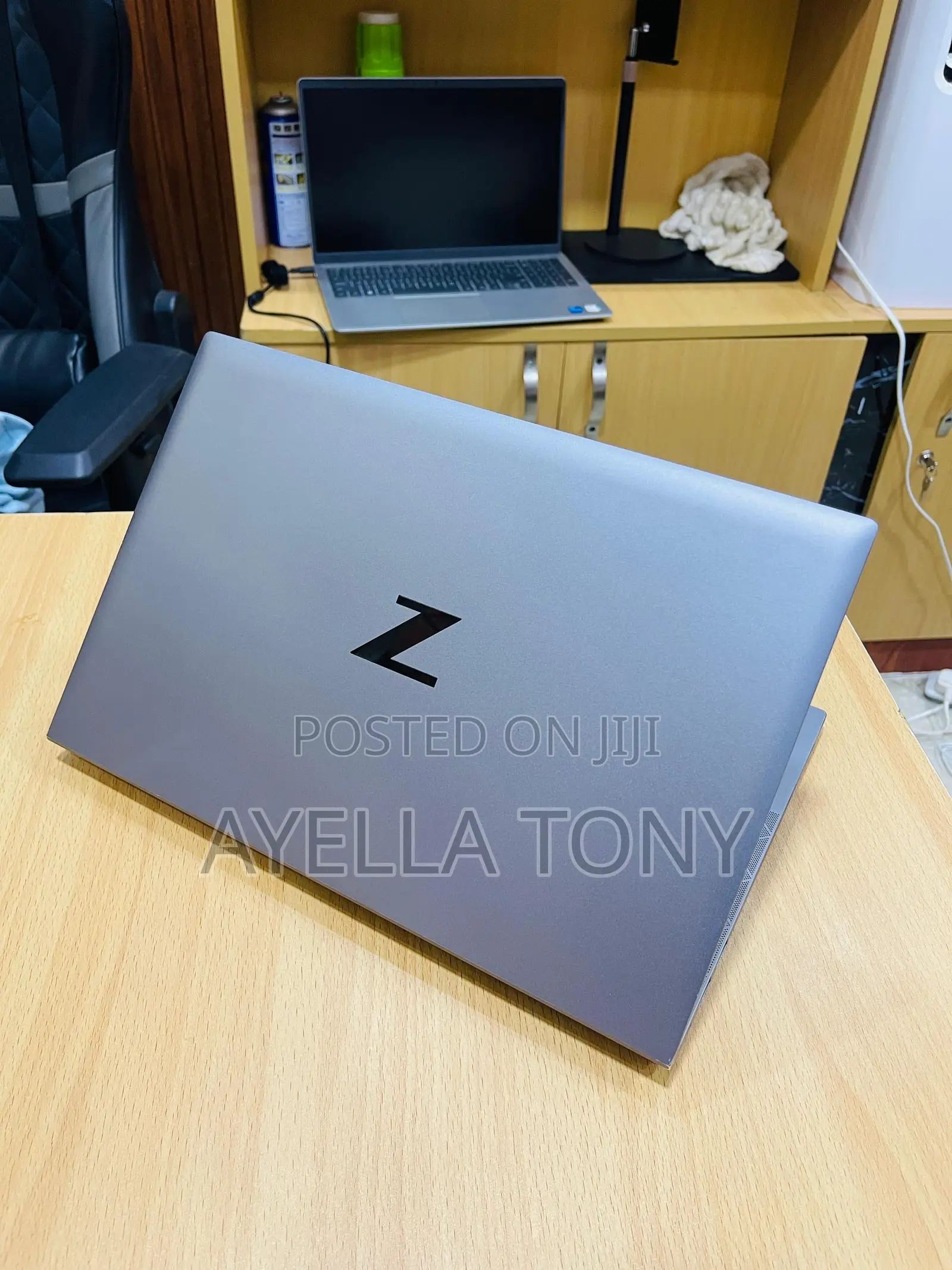 New Laptop HP ZBook Firefly 14 G7 32GB Intel Core i7 SSD 512GB