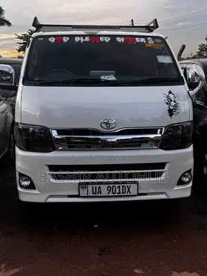 Toyota HiAce SV Premium 2013 White