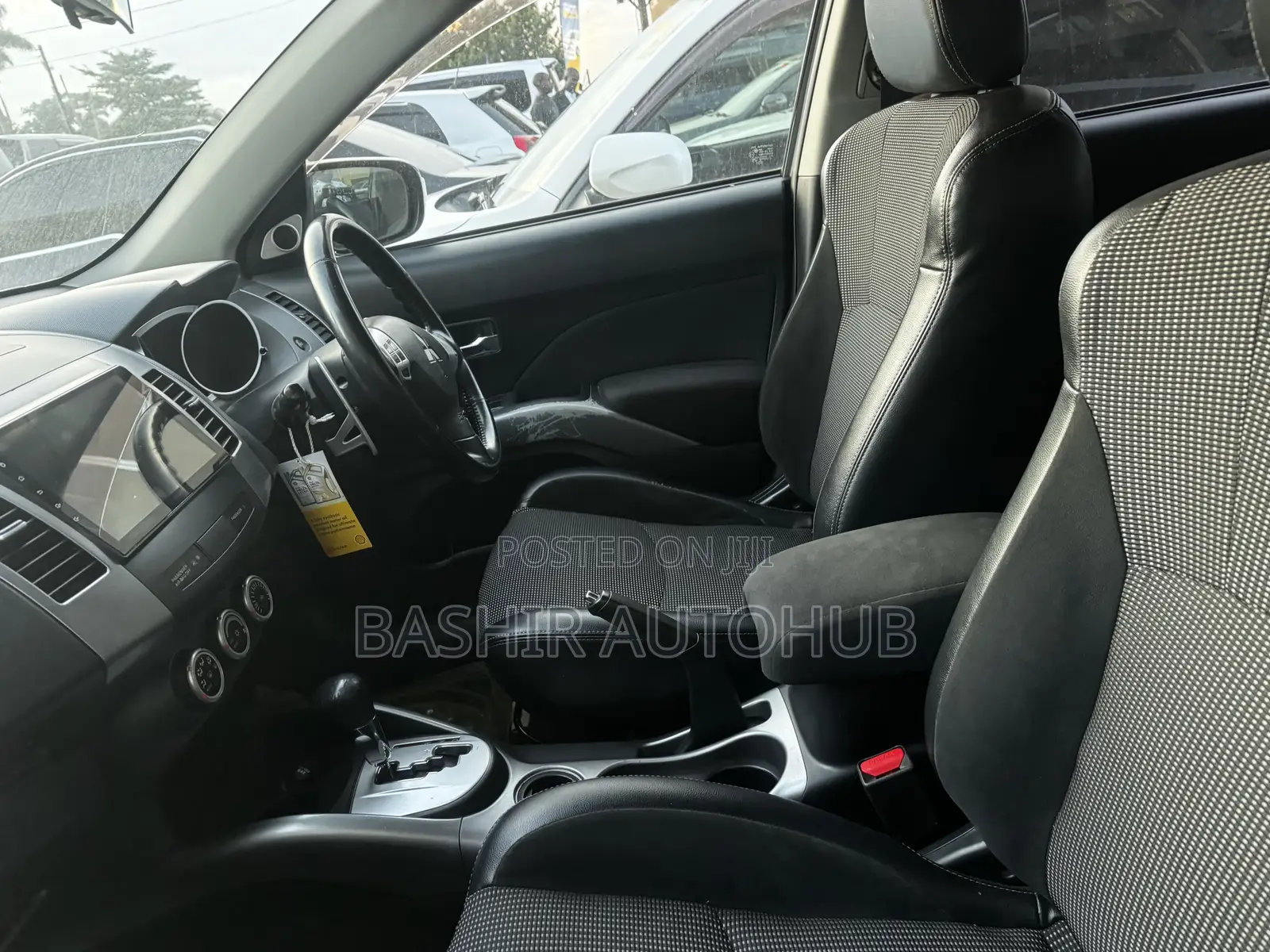 Mitsubishi Outlander 2009 Silver