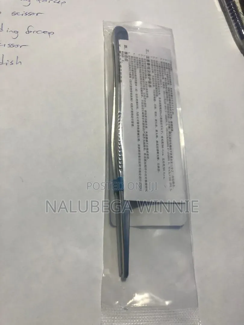 Toothed Tissue Holding Forceps
