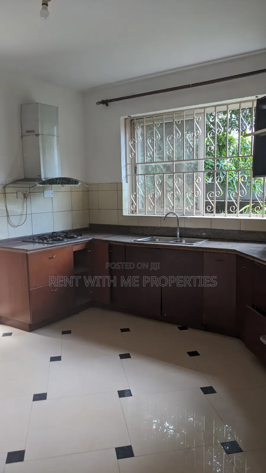 5bdrm Apartment in Twin, Central Division for rent