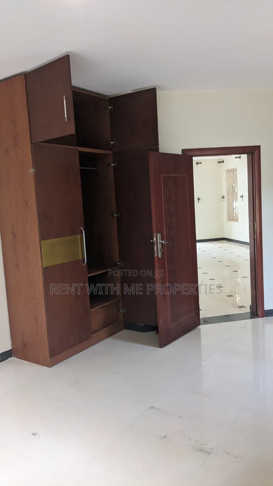 5bdrm Apartment in Twin, Central Division for rent