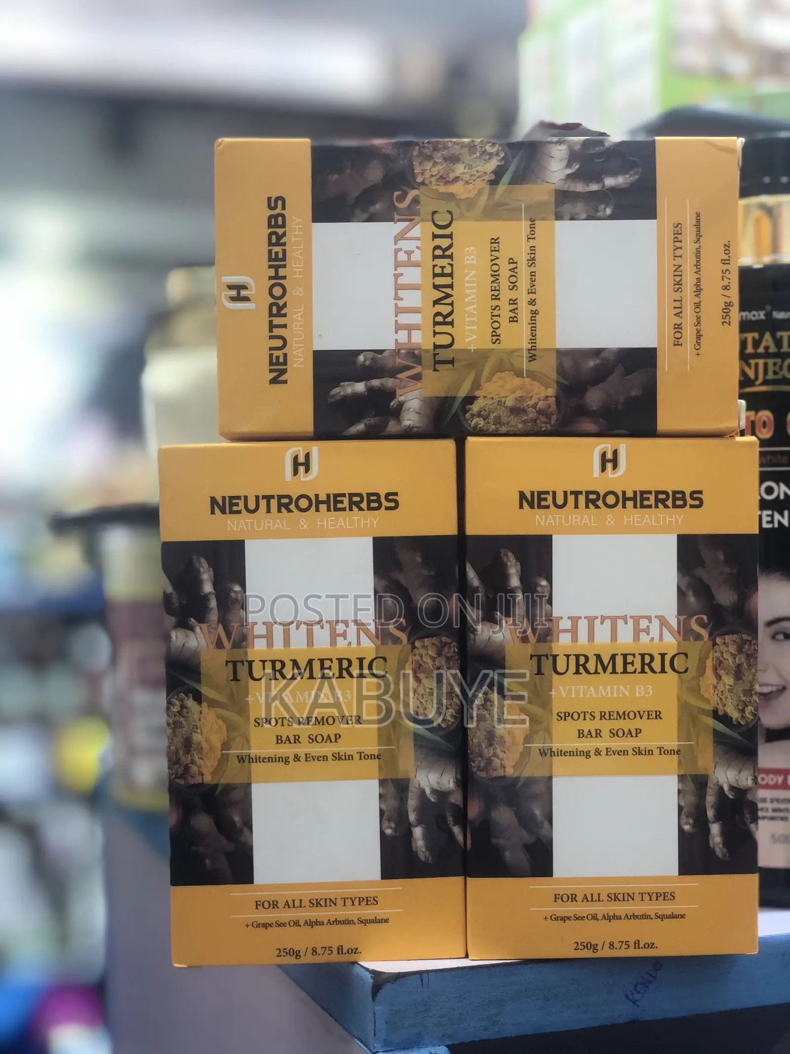 Neutroherbs Turmeric + Vitamin B3 Spots Remover Bar Soap