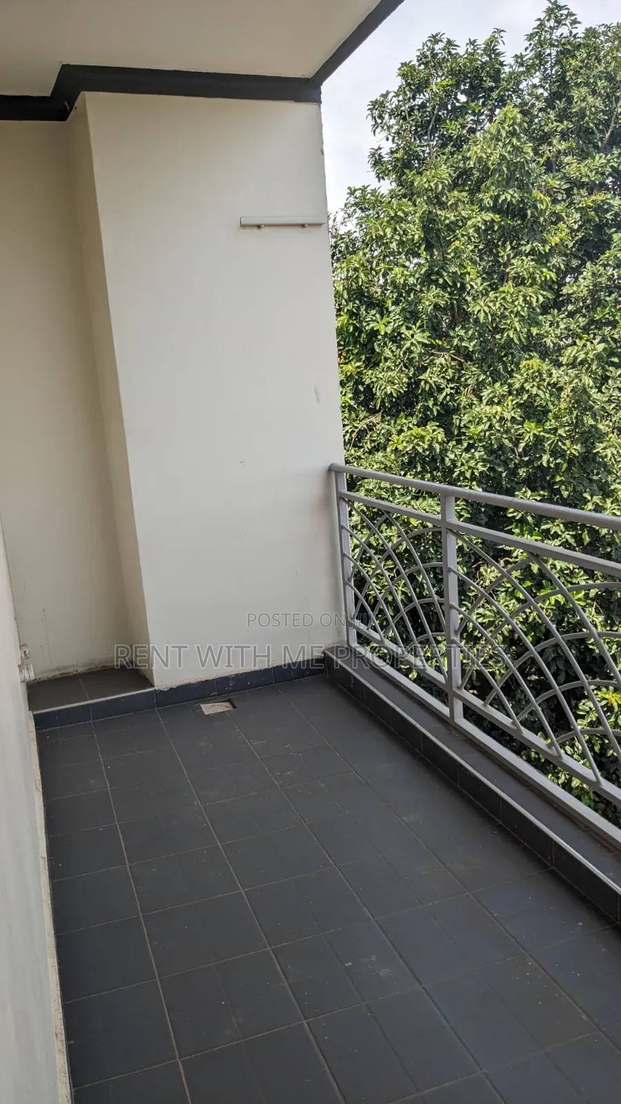 1bdrm Apartment in Yukon, Central Division for rent