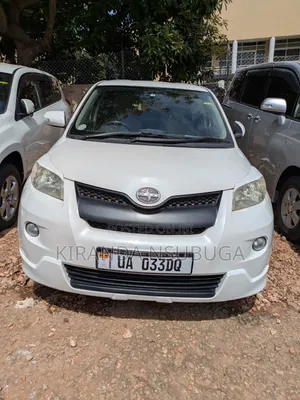 Toyota IST 2008 White