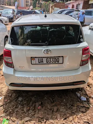 Toyota IST 2008 White
