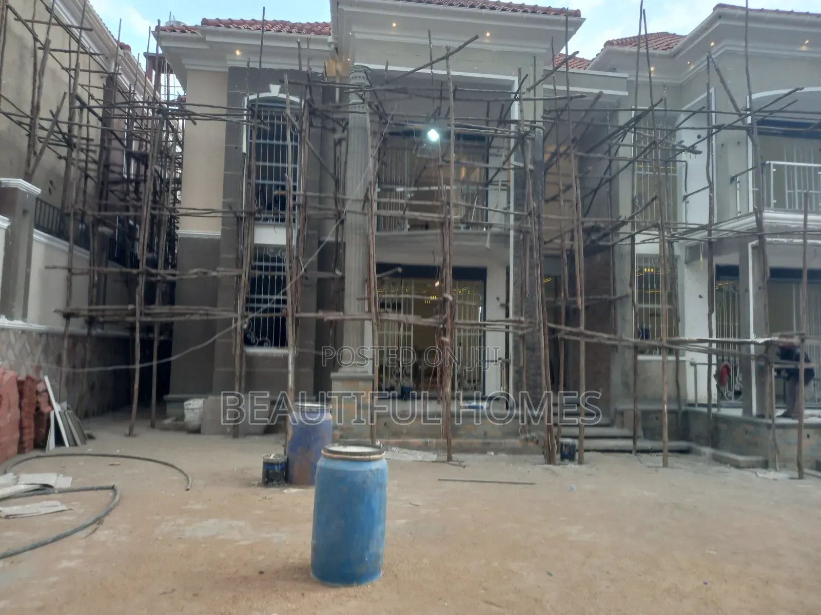 Furnished 6bdrm Duplex in Najjera, Nakawa for sale