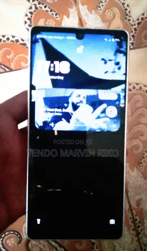 Sharp Aquos R8s pro 256 GB White