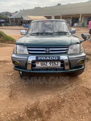 Toyota Land Cruiser Prado 2000 Green