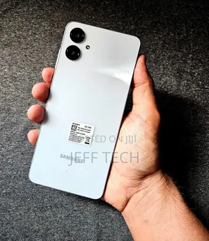 New Samsung Galaxy A06 128 GB White