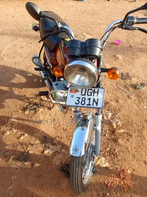 Bajaj Boxer 2025 Red