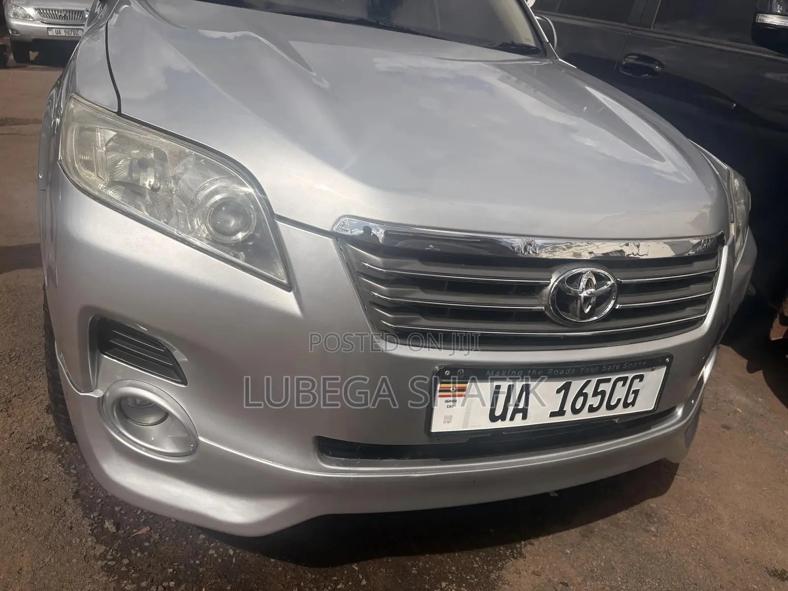 Toyota Vanguard 2010